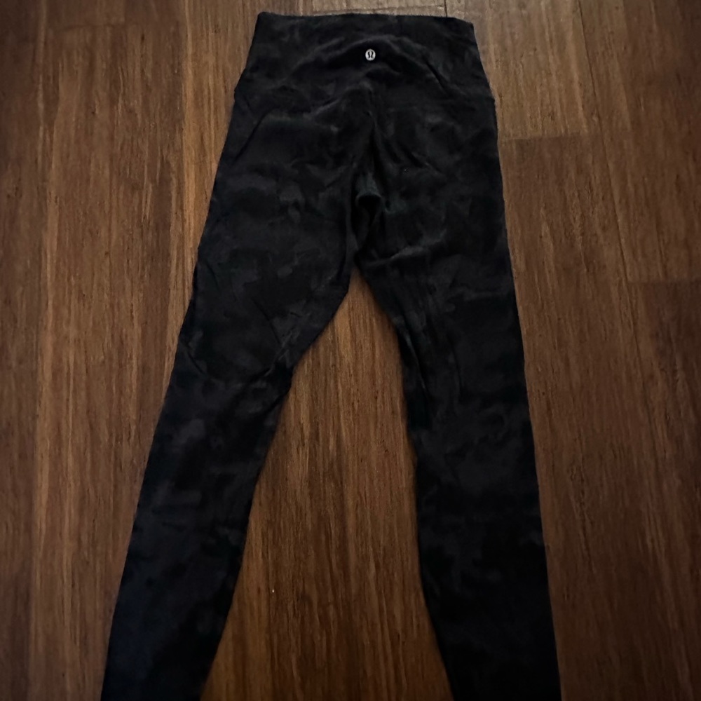 Lululemon Black Camo HR Align Leggings